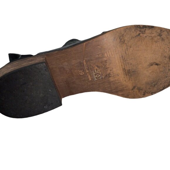 SIXTYSEVEN Anthropologie 39 Pull On Distressed Leather Ankle Boot Gored Low Heel - Picture 6 of 8